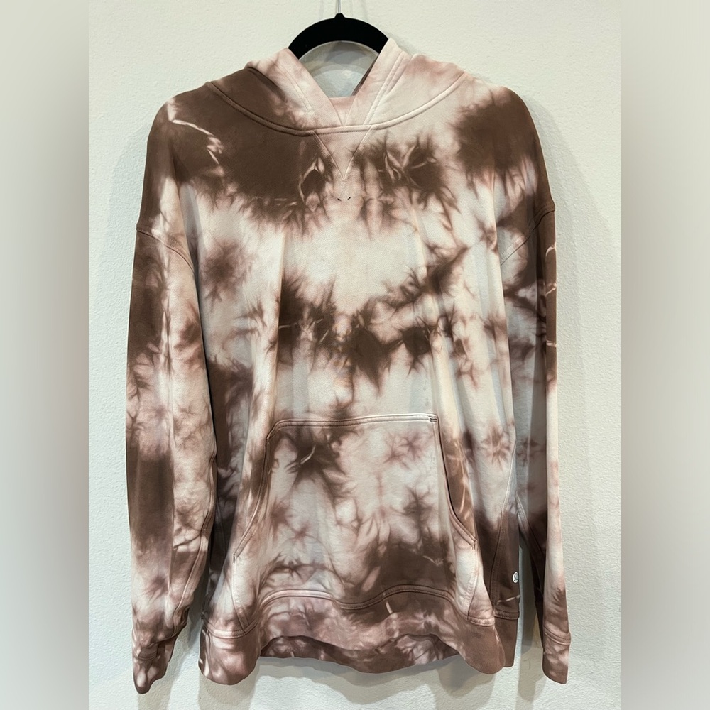 Lululemon tie dye sweatshirt